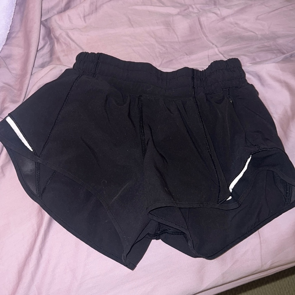 lululemon hotty hot shorts